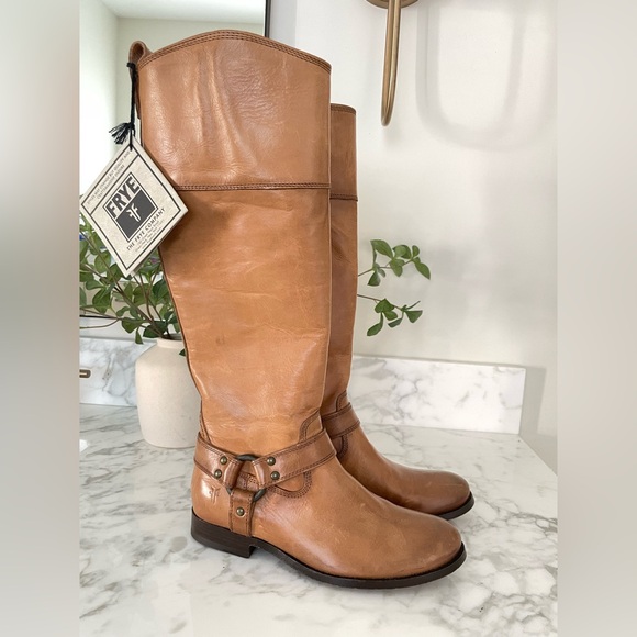 Sold - Picture 2 of 12